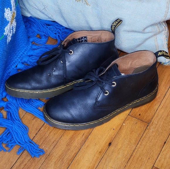 Dr. Marten Cabrillo 2 eye ankle-high boot, size 8 - Picture 1 of 4